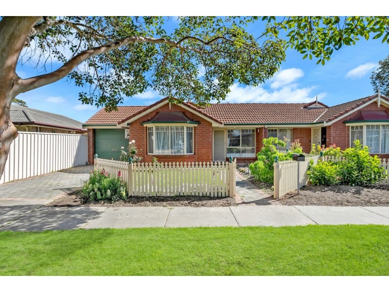 2/4 Burnley Street, Henley Beach South SA 5022