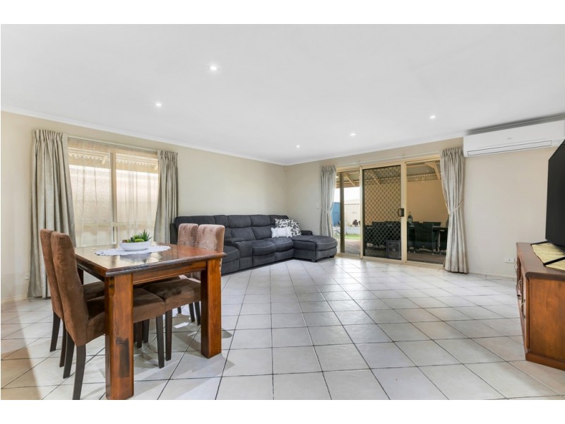 2/5-11 Burton Road, Salisbury SA 5108