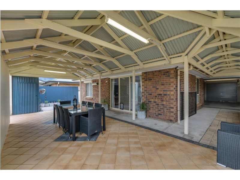 2/5-11 Burton Road, Salisbury SA 5108