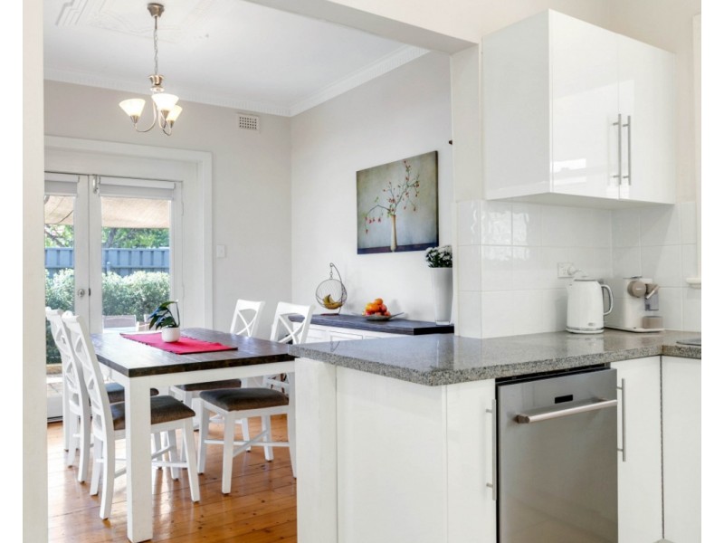 11 Urrbrae Terrace, Plympton SA 5038