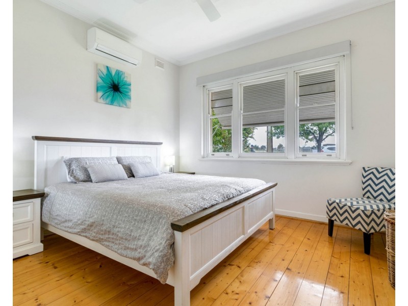 11 Urrbrae Terrace, Plympton SA 5038