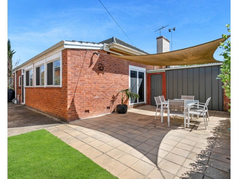 11 Urrbrae Terrace, Plympton SA 5038