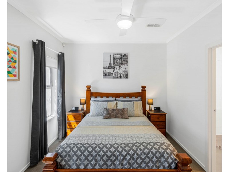 12 Hurstfield Terrace, Findon SA 5023