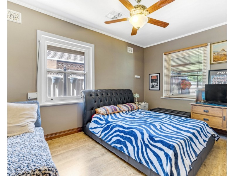 15 Rainsford Avenue, Croydon Park SA 5008