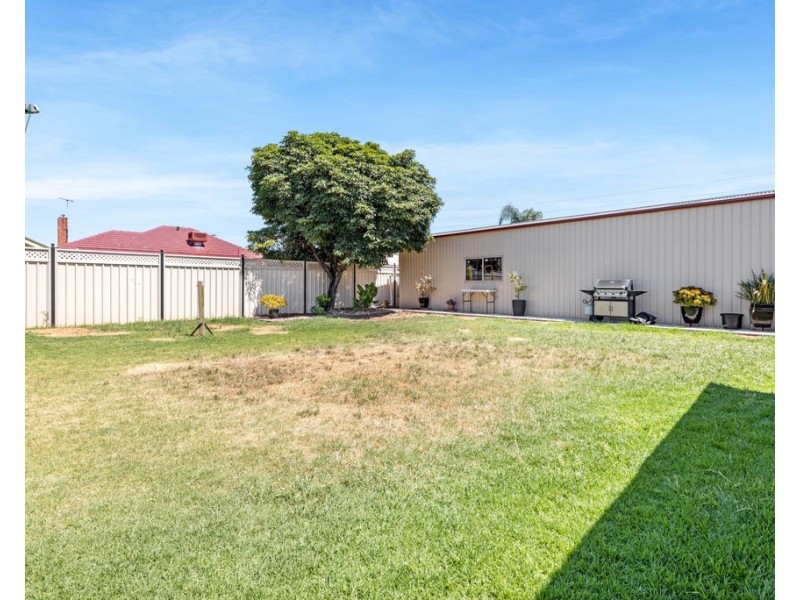 15 Rainsford Avenue, Croydon Park SA 5008