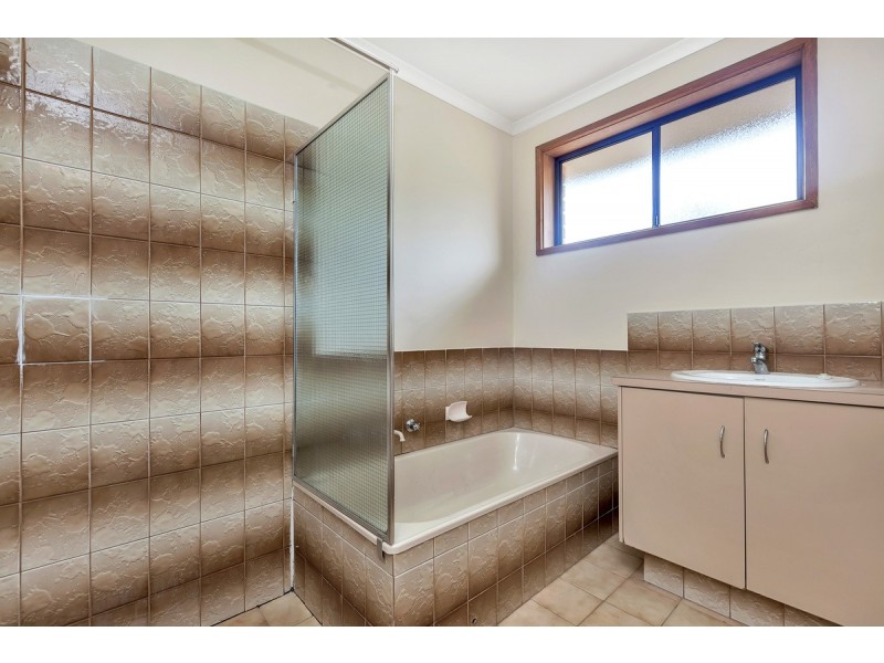 34 Caulfield Crescent, Paralowie SA 5108