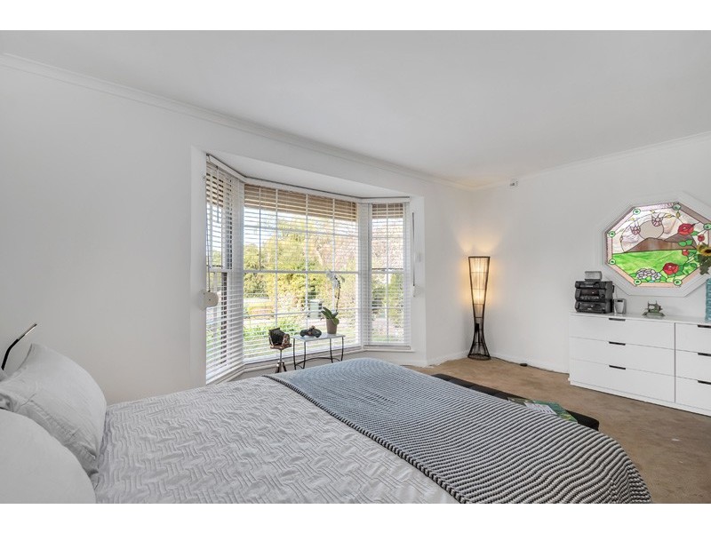 6 Terrigal Court, Redwood Park SA 5097