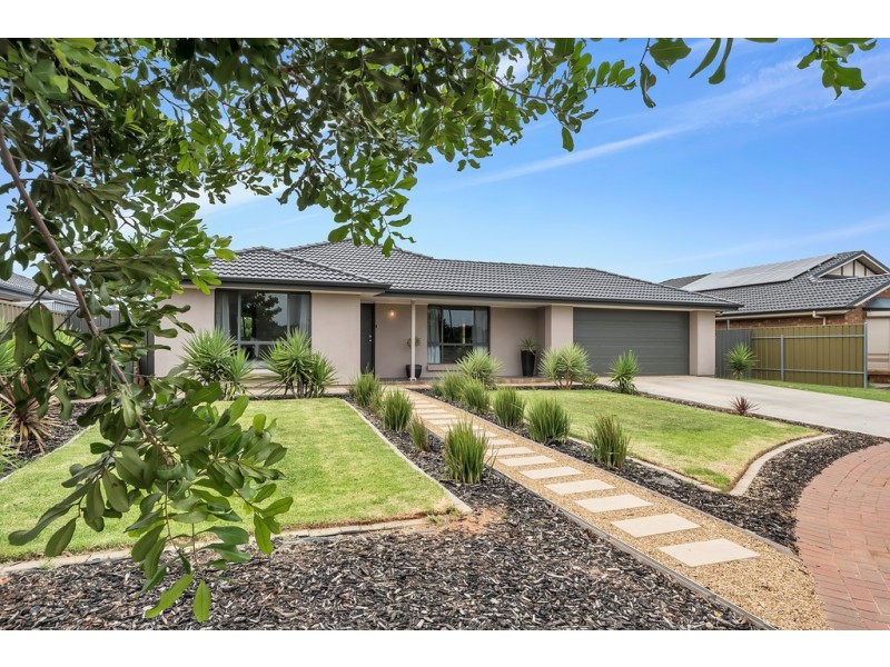 145 President Avenue, Andrews Farm SA 5114