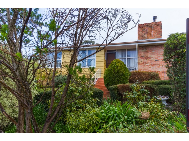 63 Greens Beach Road, Beaconsfield TAS 7270