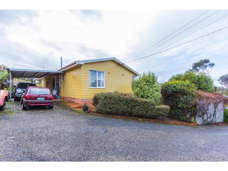 63 Greens Beach Road, Beaconsfield TAS 7270