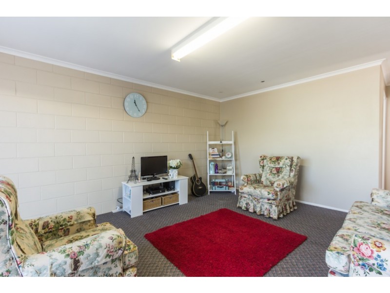 1/22 Bishops Drive, Newnham TAS 7248