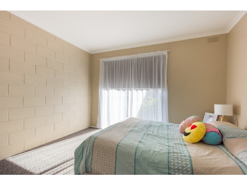 1/22 Bishops Drive, Newnham TAS 7248