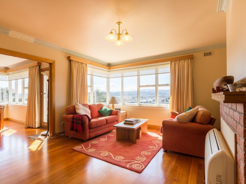 52 Forest Road, Trevallyn TAS 7250