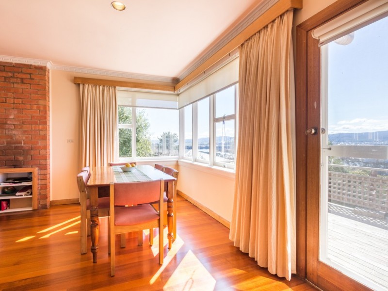 52 Forest Road, Trevallyn TAS 7250