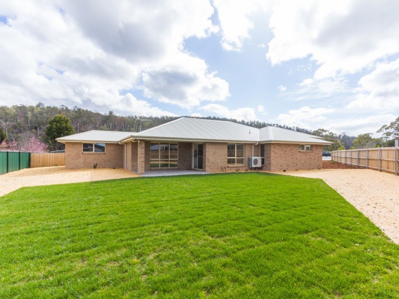 13 Tamika Terrace, Hadspen TAS 7290