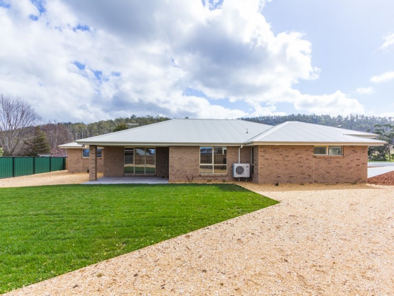 13 Tamika Terrace, Hadspen TAS 7290