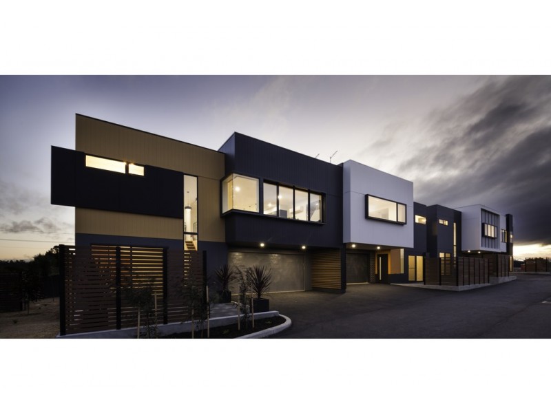 4/10 Jardine Crescent, Prospect Vale TAS 7250