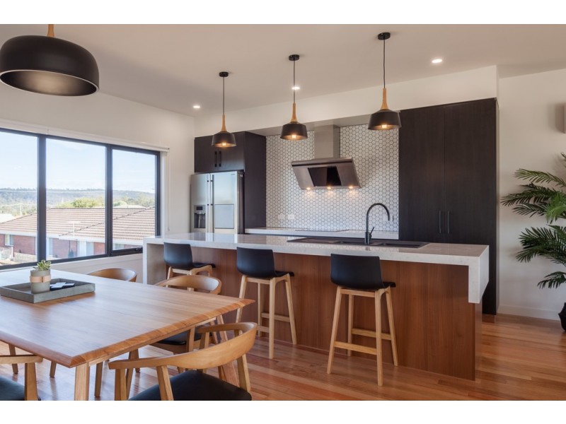 4/10 Jardine Crescent, Prospect Vale TAS 7250