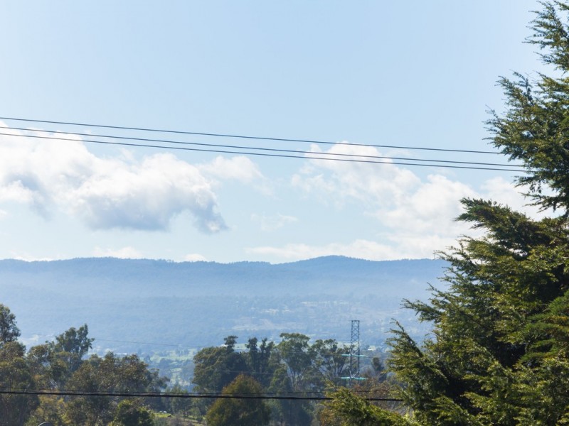 2/3 Beaton Street, Exeter TAS 7275