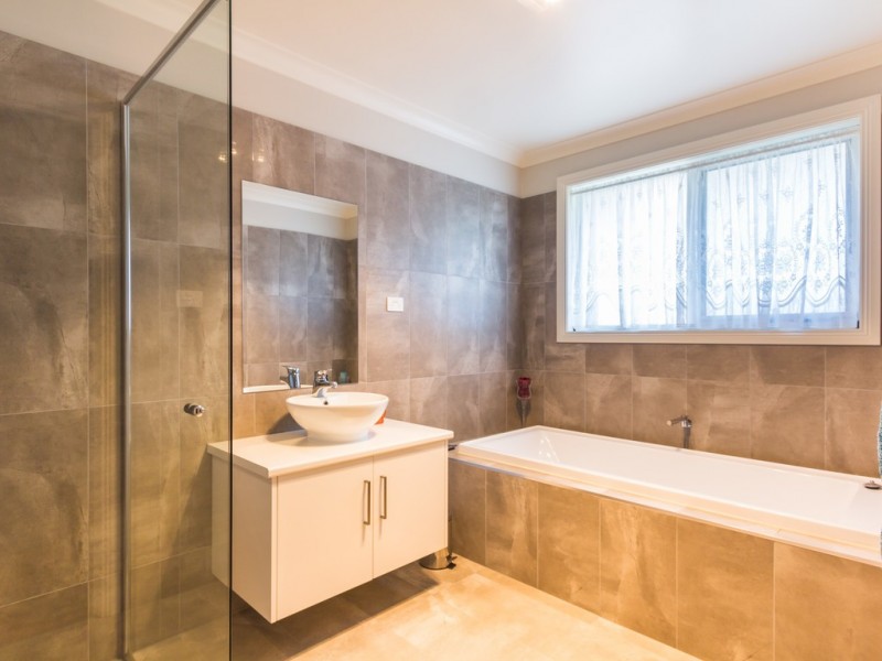 2/3 Beaton Street, Exeter TAS 7275