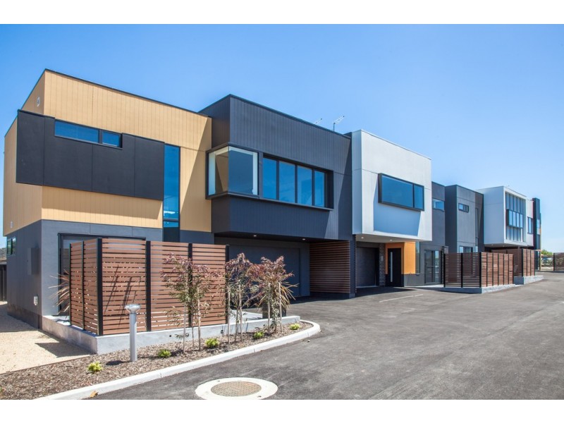 3/10 Jardine Crescent, Prospect Vale TAS 7250