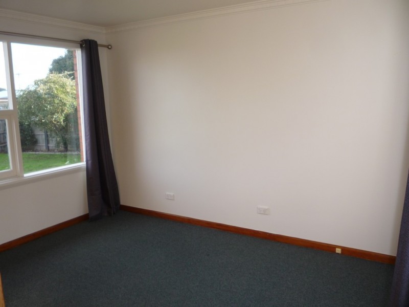 13 Egan Street, Newnham TAS 7248