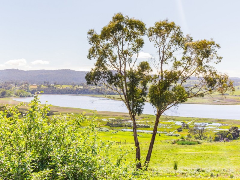 176d Freshwater Point Road, Legana TAS 7277