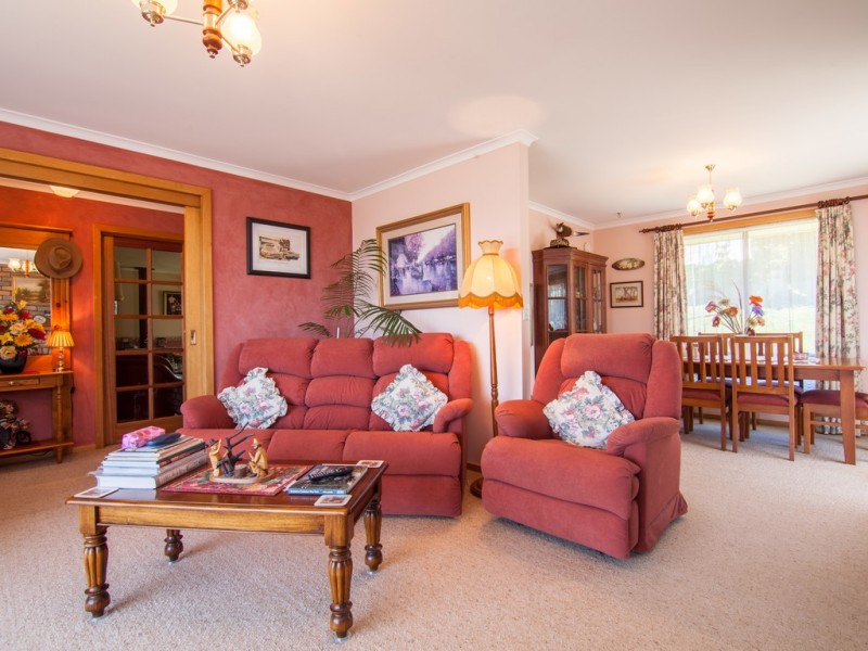 6 Nichols Street, Kings Meadows TAS 7249