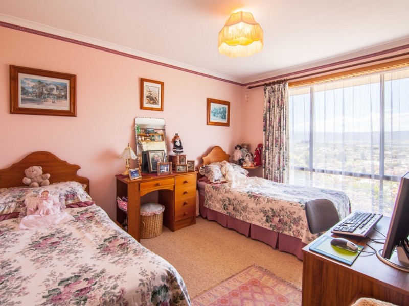 6 Nichols Street, Kings Meadows TAS 7249