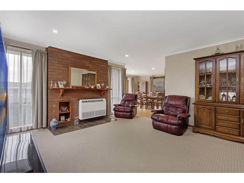 13 Benwerrin Crescent, Norwood TAS 7250