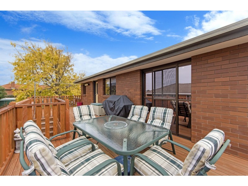 13 Benwerrin Crescent, Norwood TAS 7250