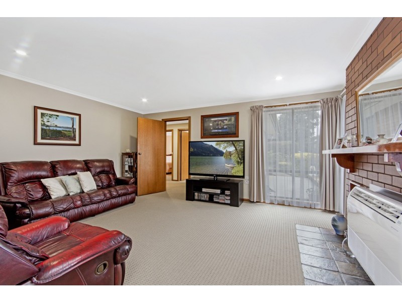 13 Benwerrin Crescent, Norwood TAS 7250