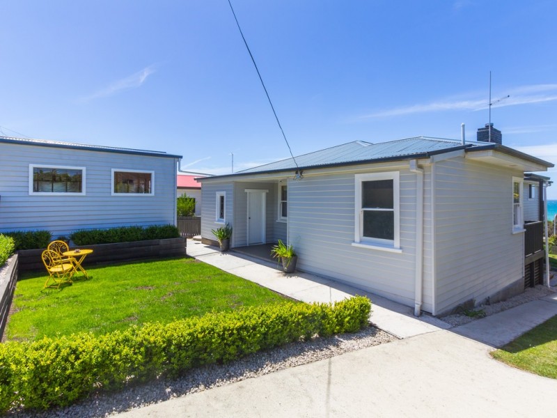 2 MAY STREET, Bridport TAS 7262