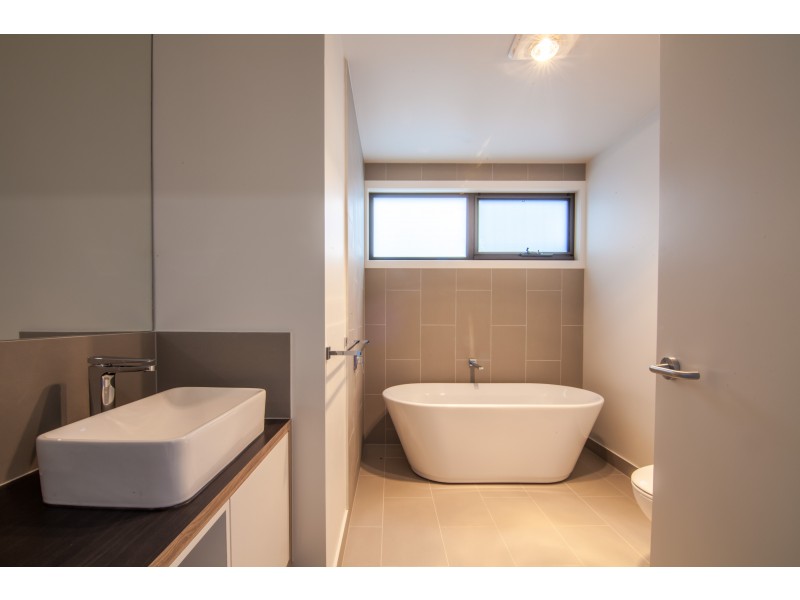 8/10 Jardine Crescent, Prospect Vale TAS 7250