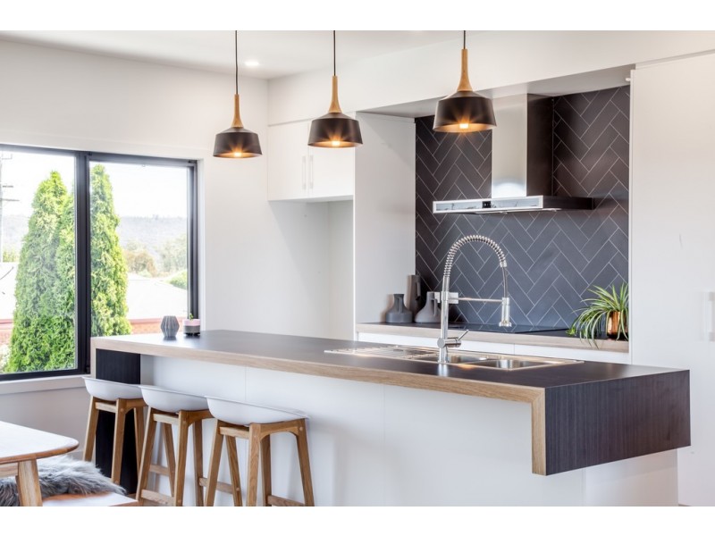 8/10 Jardine Crescent, Prospect Vale TAS 7250