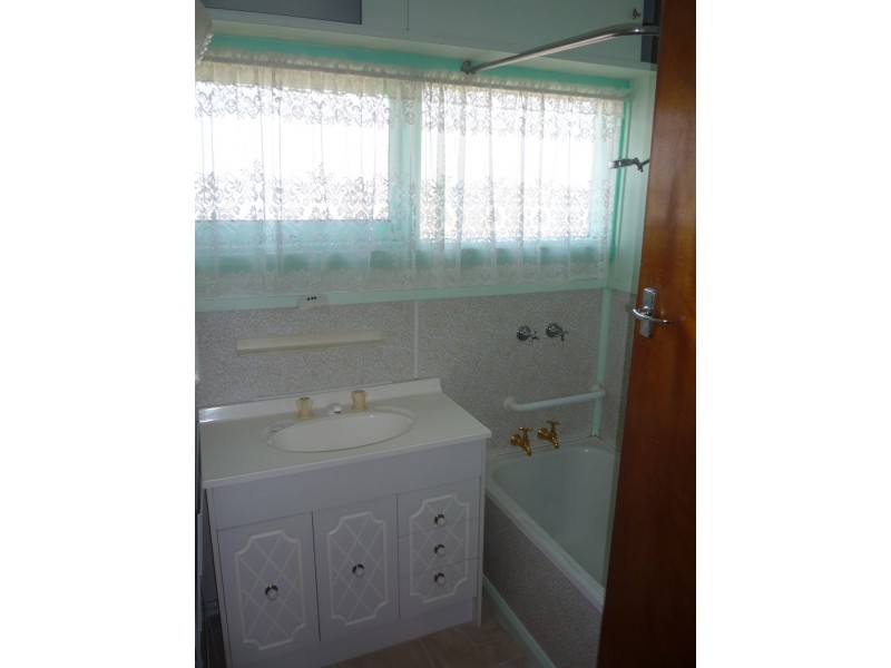 10 Remount Road, Mowbray TAS 7248