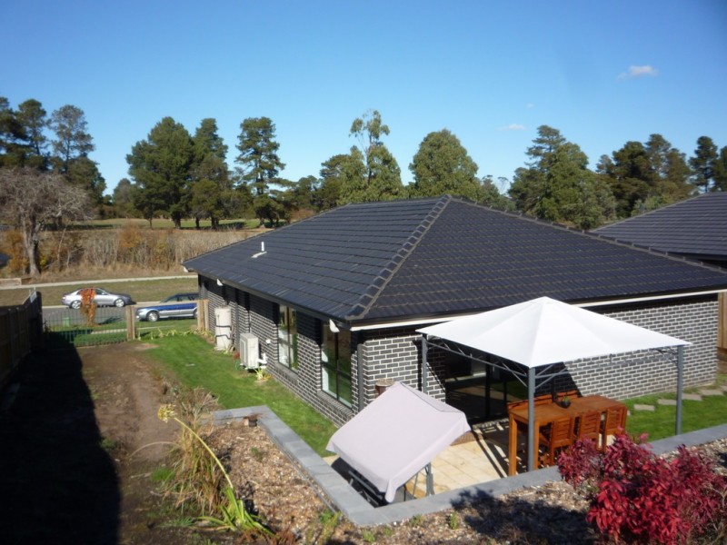 83 Parklands Parade, Newnham TAS 7248