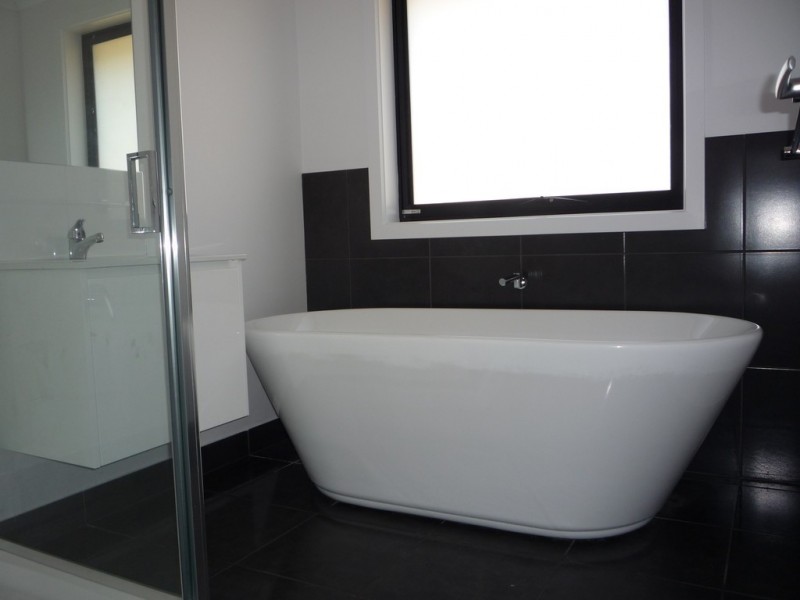 83 Parklands Parade, Newnham TAS 7248