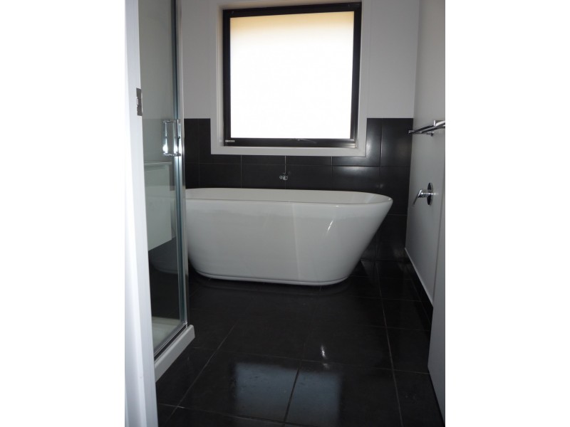 83 Parklands Parade, Newnham TAS 7248