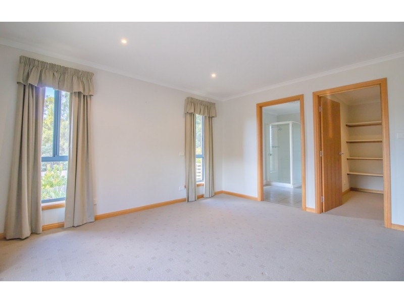 40 Pleasant Hills Drive, Grindelwald TAS 7277
