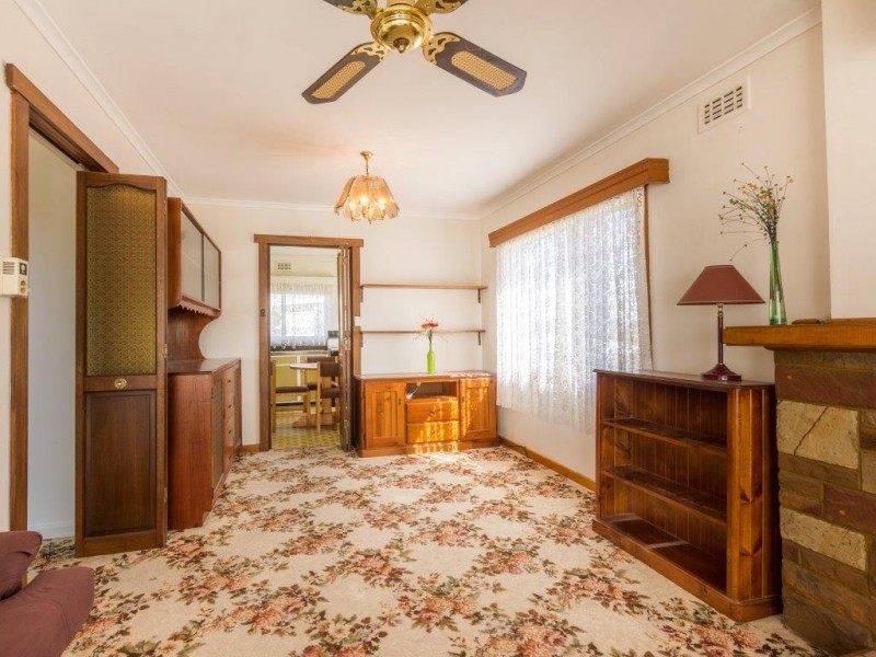 9 Sayer Street, Newnham TAS 7248