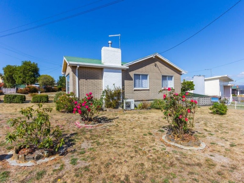 9 Sayer Street, Newnham TAS 7248