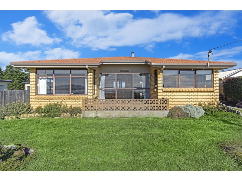 19 Foreshore Road, Kelso TAS 7270