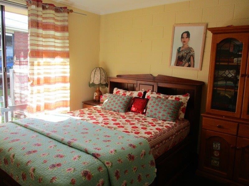 3 and 4/22 Bishops Drive, Newnham TAS 7248