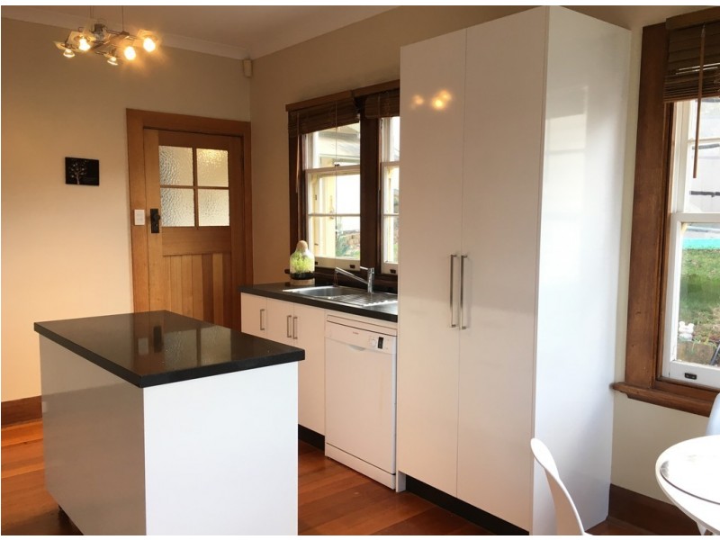 7 Robin Street, Newstead TAS 7250