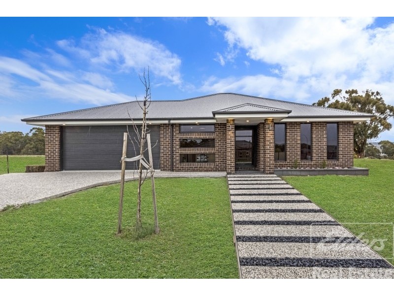 14 Braeburn Parade, Legana TAS 7277