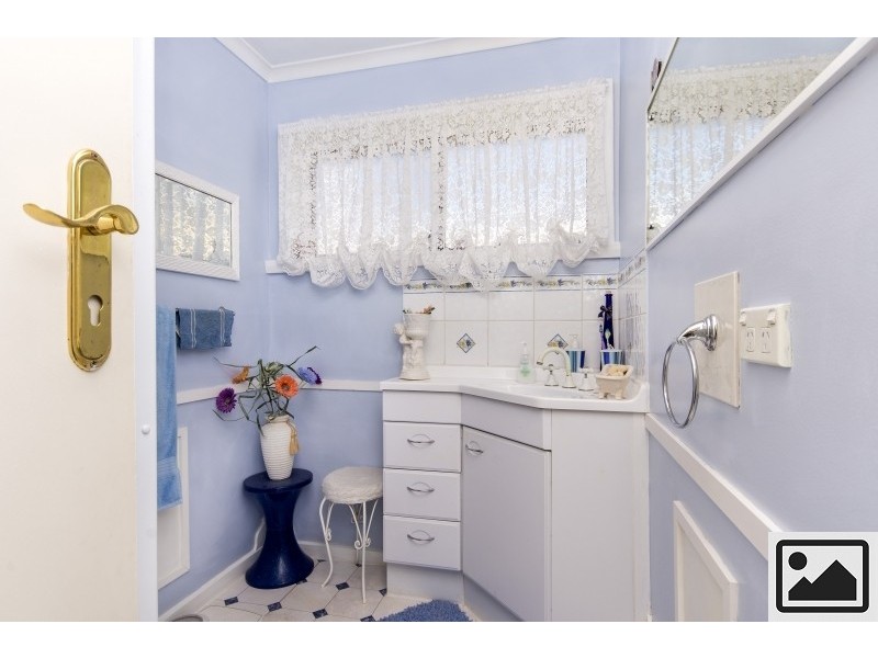 6 Rowland Crescent, Summerhill TAS 7250