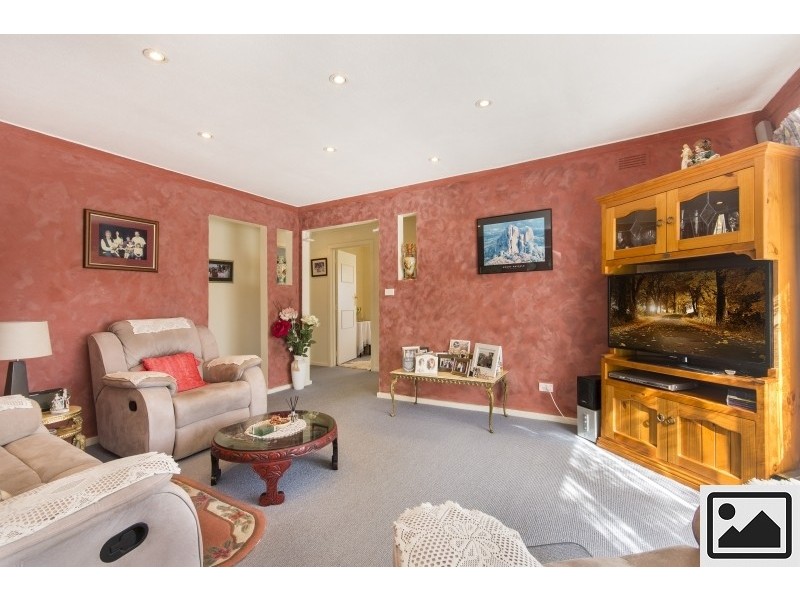 6 Rowland Crescent, Summerhill TAS 7250