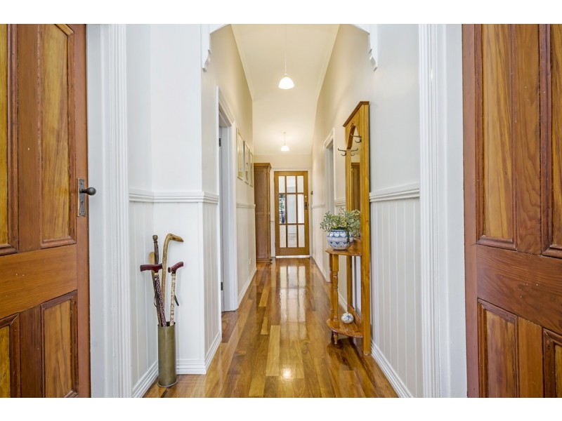 11 Dowling Street, Launceston TAS 7250