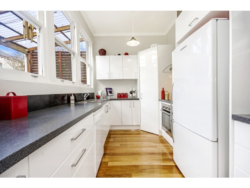 11 Dowling Street, Launceston TAS 7250